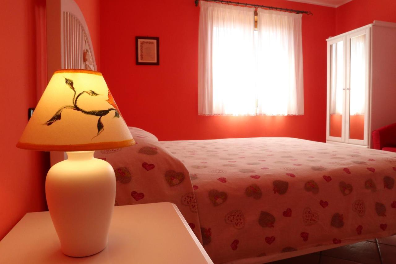 B&B La Casa Del Sole Controne 외부 사진